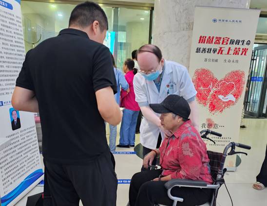 bef181b98416b42a4122e7129f84695