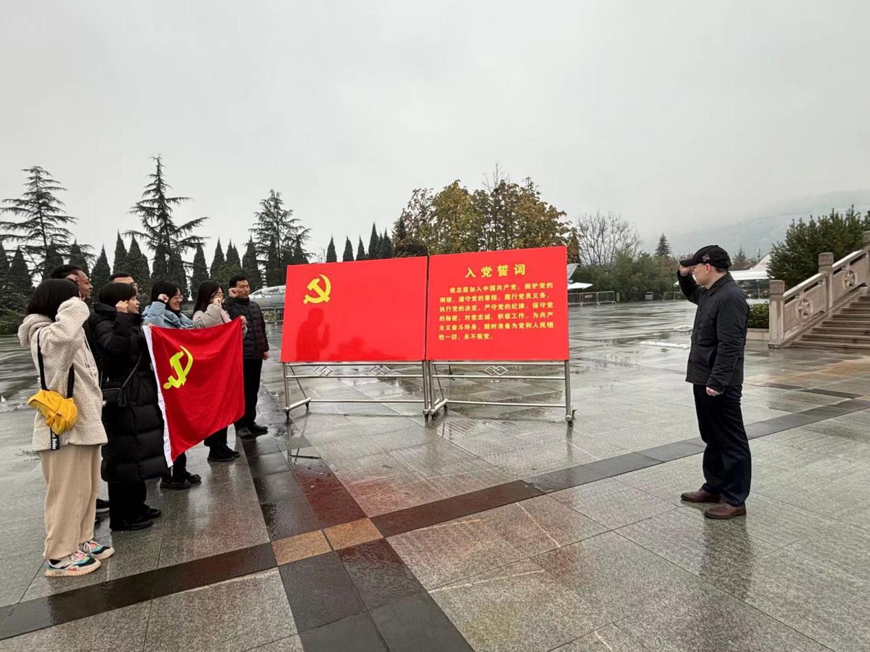 7da02e4d47c3d653f1d4ffa6e185362