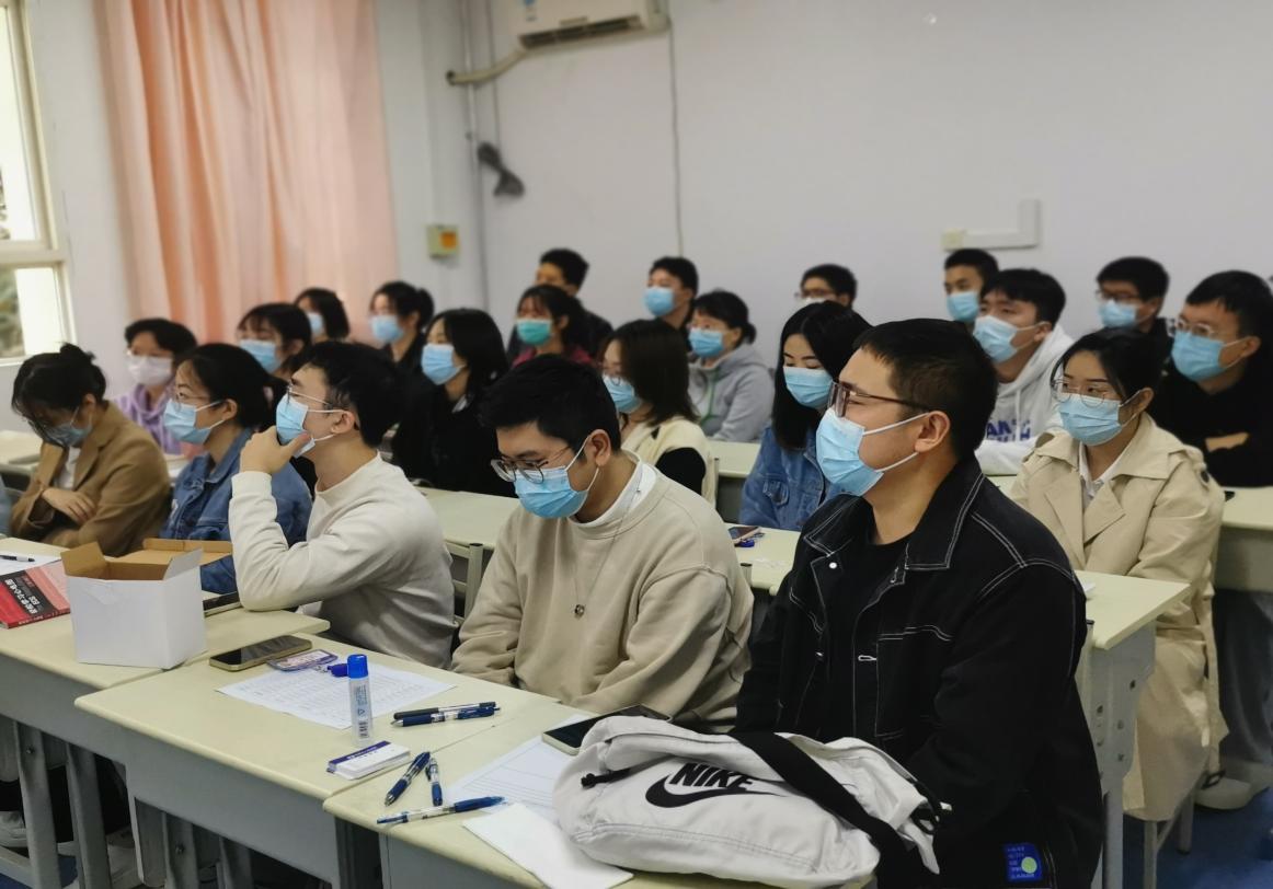 42050c8e10de072d3ee5e1f3ae3e832