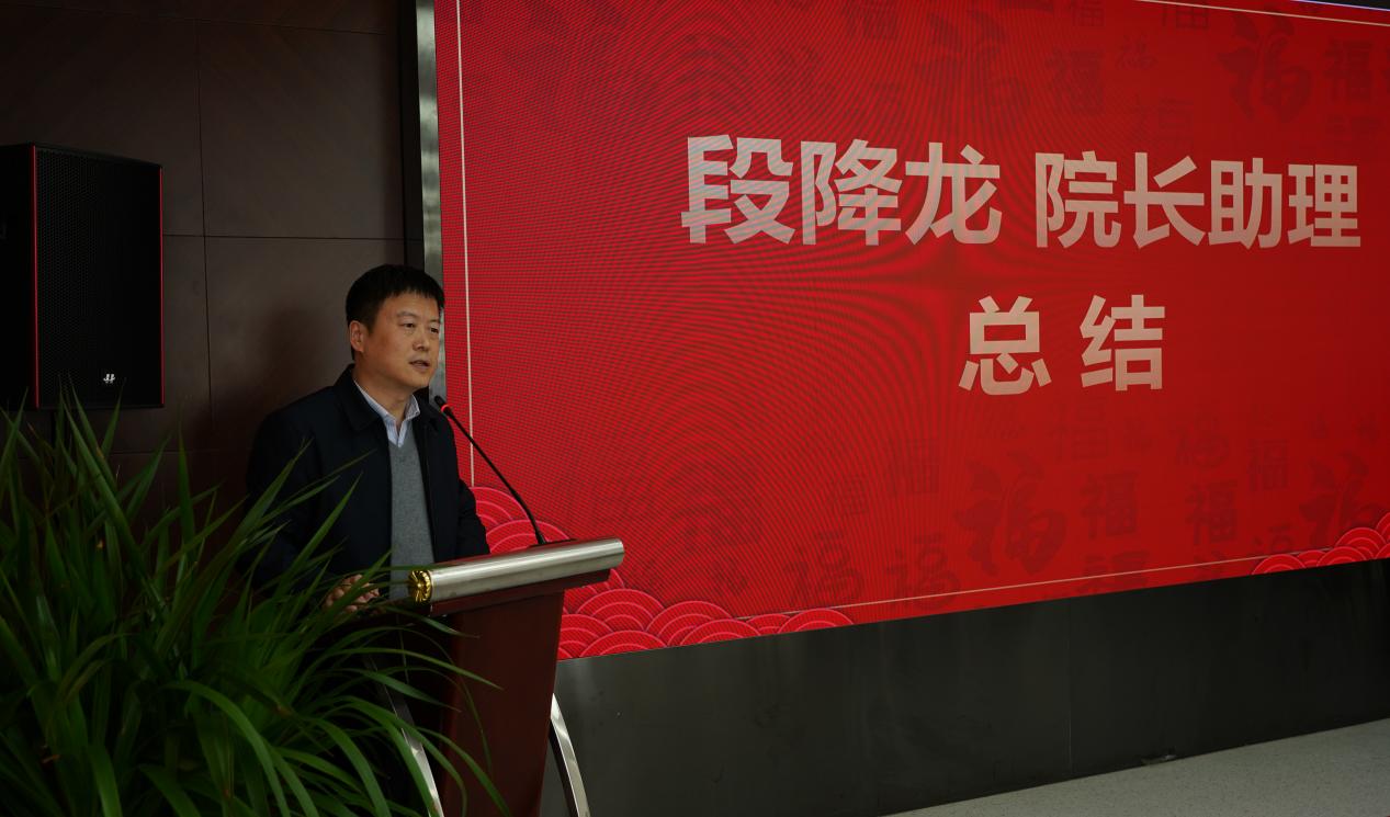 b697eb0006e4825a05cd12740ed052d